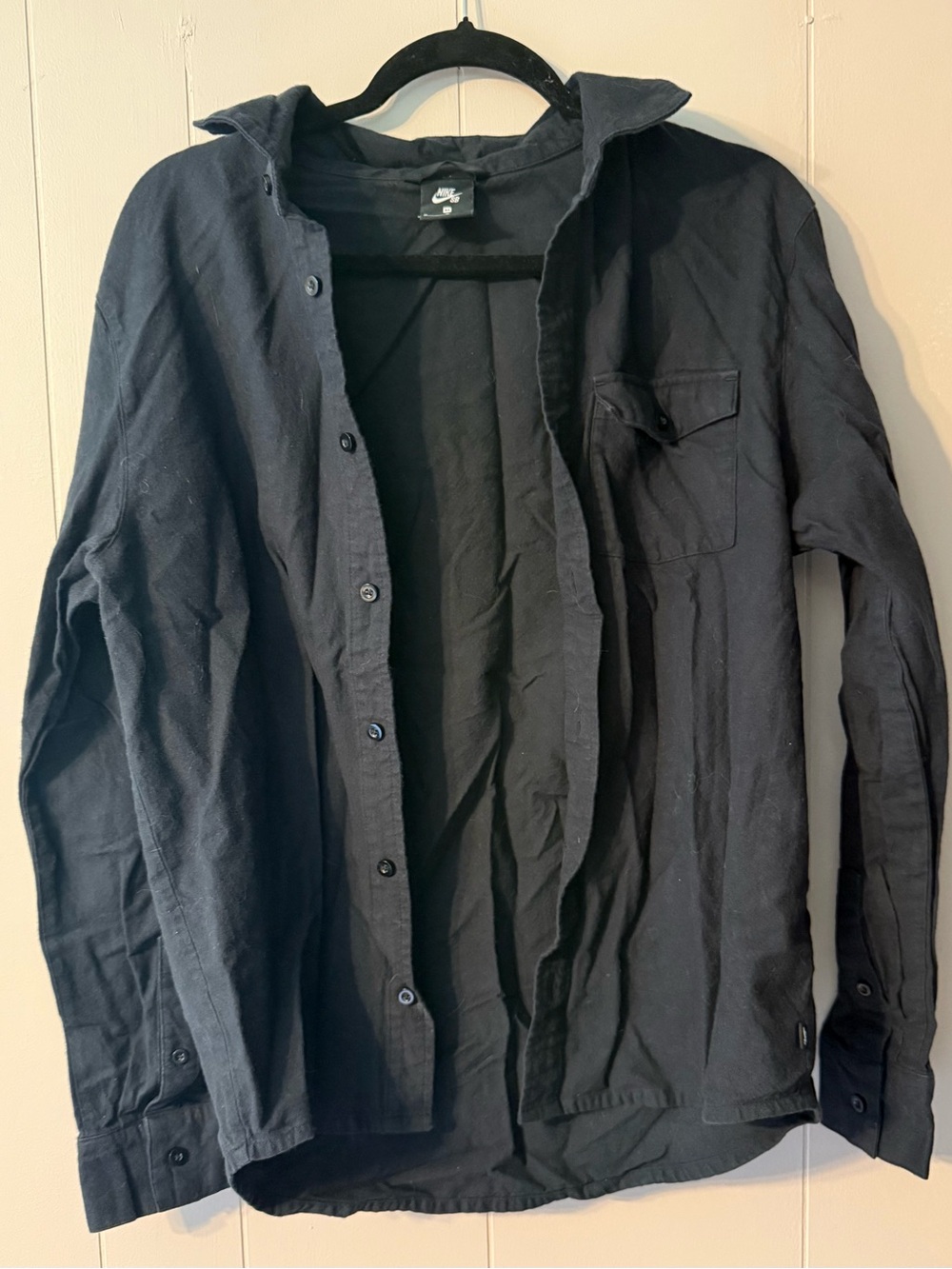 Nike SB Black Button Up Shirt Men’s Medium Skate Long Sleeve Cotton Casual